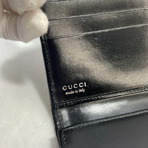 Authentic GUCCI black patent leather and canvas wallet with cards and COA